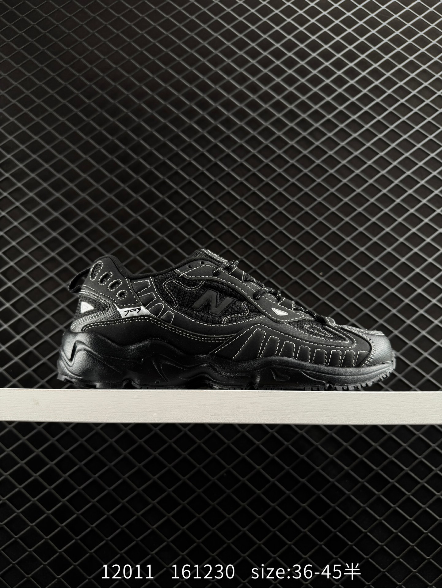 New Balance ML703 New Balance ML703